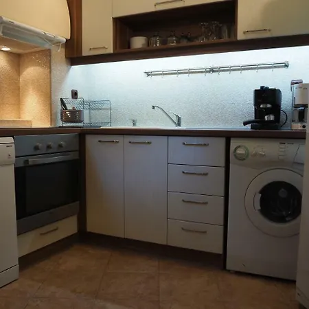 Yoana アパート *